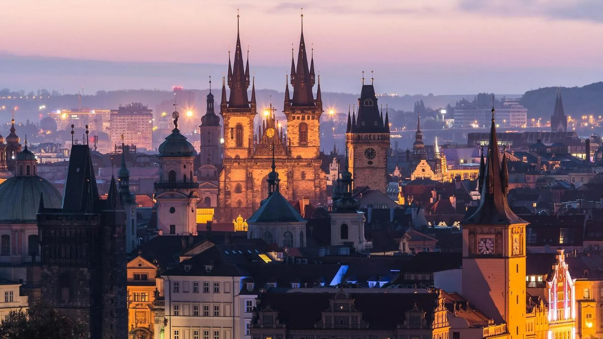 Chic Prague Living At Vista Serenity Apartment With Balcony